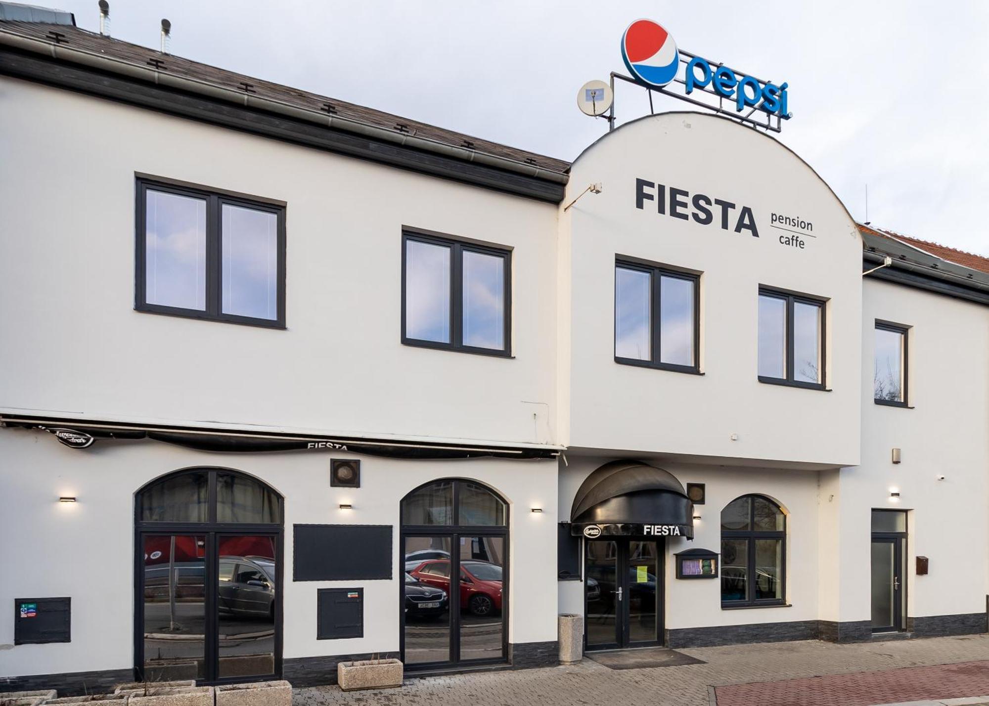Penzion Fiesta Prostějov Dış mekan fotoğraf